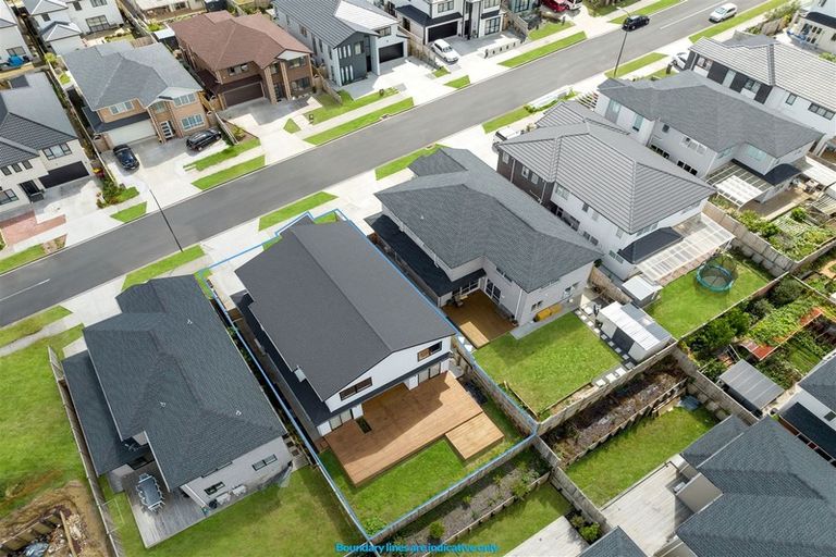 Photo of property in 35 Tinaku Road, Flat Bush, Auckland, 2019