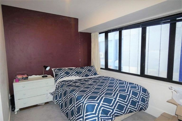 Photo of property in St Peters Apartments, 1e/192 Willis Street, Te Aro, Wellington, 6011