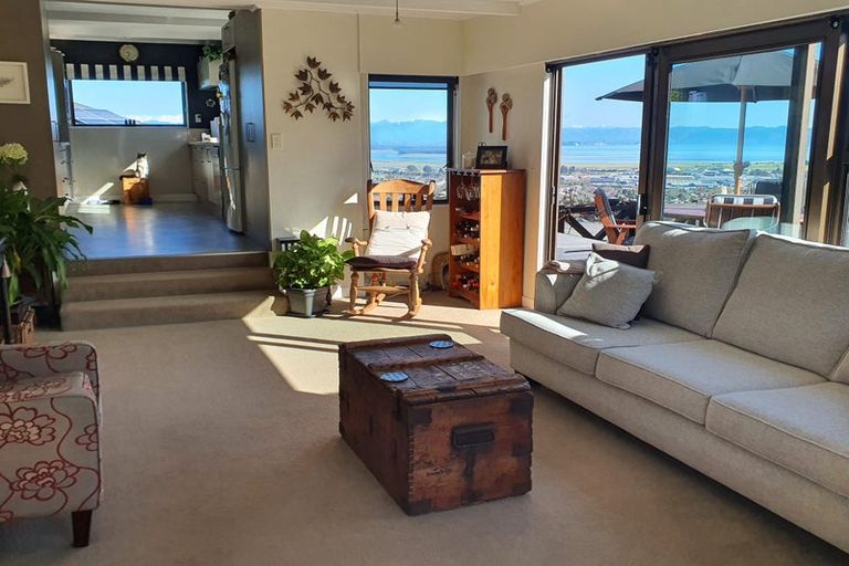 Photo of property in 98 Arapiki Road, Stoke, Nelson, 7011