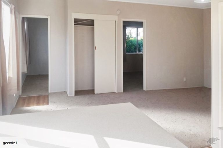 Photo of property in 8/16 Rutland Road, Stanley Point, Auckland, 0624