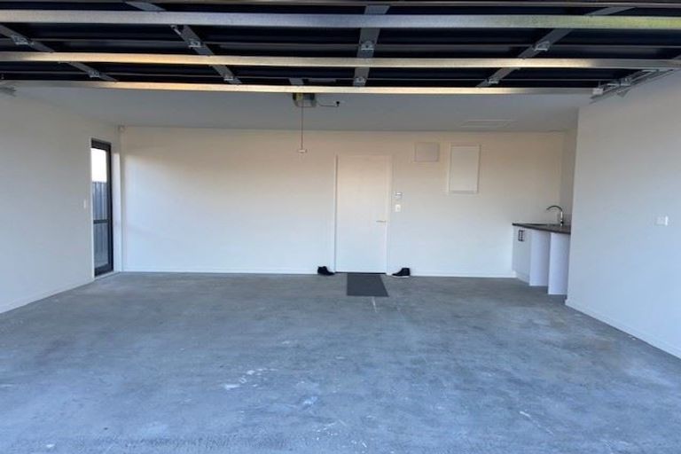 Photo of property in 36 Fairbairn Road, Rolleston, 7614