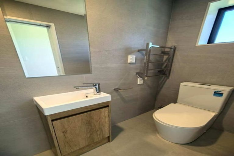 Photo of property in 16 Clementine Place, Bucklands Beach, 2014