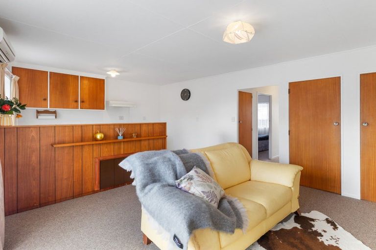 Photo of property in 16b Kent Street, Levin, 5510