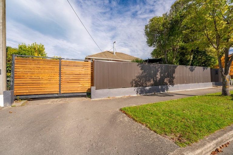 Photo of property in 22 Macdonald Street, Waimataitai, Timaru, 7910