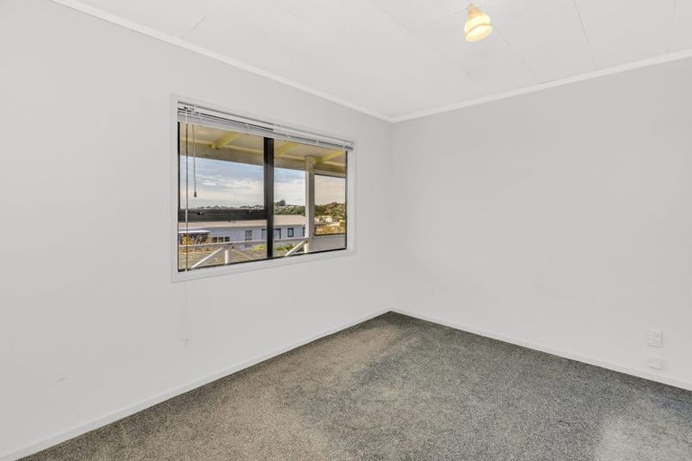 Photo of property in 19 Tara Place, Snells Beach, 0920