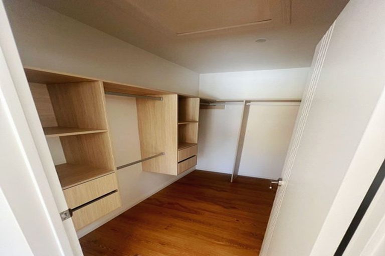 Photo of property in 230a Birkdale Road, Birkdale, Auckland, 0626