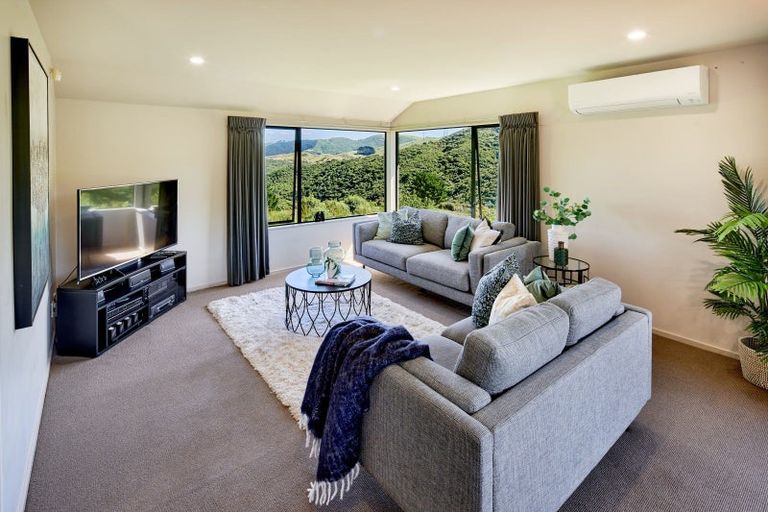 Photo of property in 69 Kaitangata Crescent, Kelson, Lower Hutt, 5010