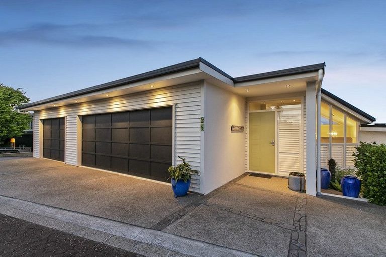 Photo of property in 24 Stevenson Way, Cockle Bay, Auckland, 2014