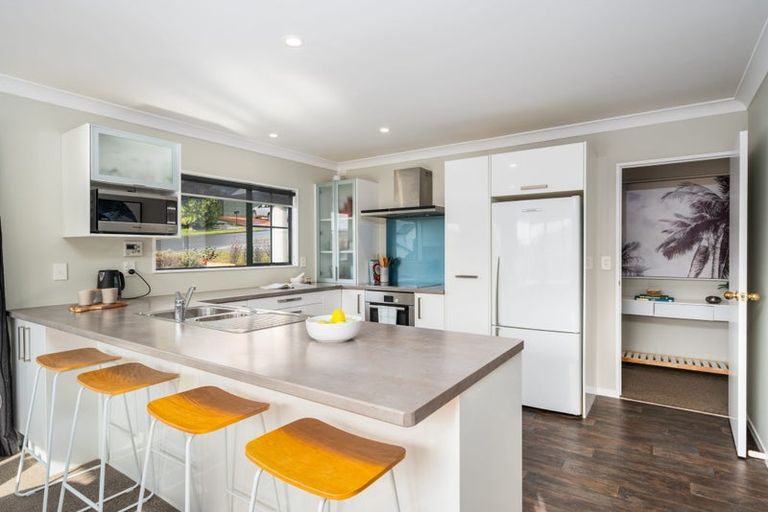 Photo of property in 79 Abilene Crescent, Churton Park, Wellington, 6037