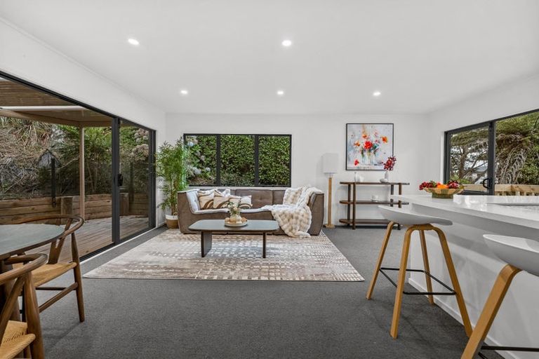 Photo of property in 46a Don Buck Road, Massey, Auckland, 0614