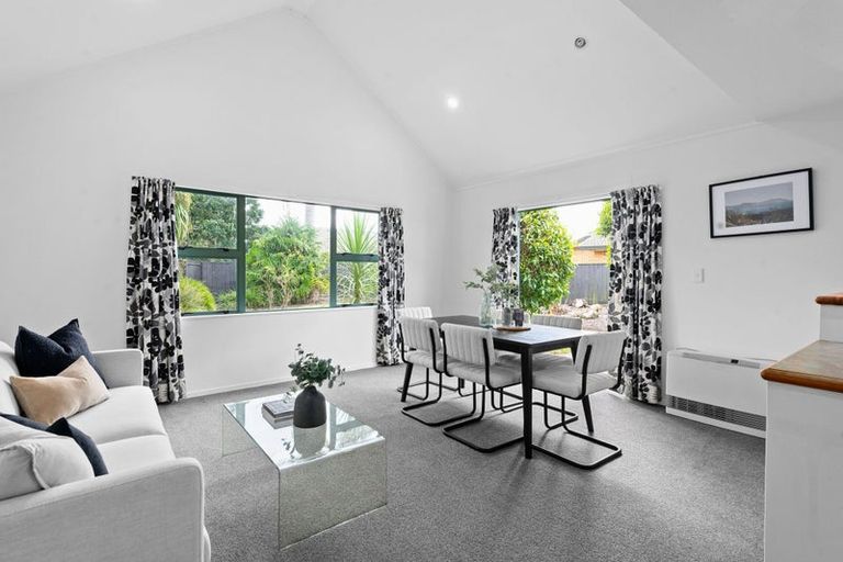 Photo of property in 14 Bramley Drive, Rototuna, Hamilton, 3210