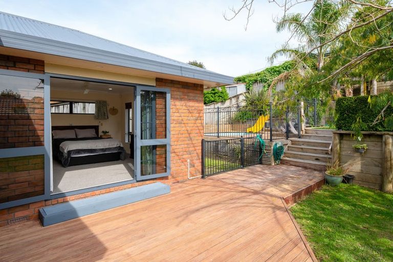 Photo of property in 22 Dorchester Place, Nawton, Hamilton, 3200