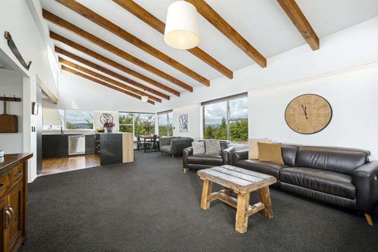 Photo of property in 54 Grand Vue Road, Kawaha Point, Rotorua, 3010
