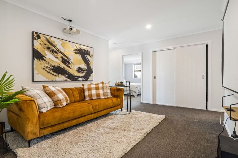 Photo of property in 14 Wheriko Avenue, Glenbrook, Waiuku, 2681