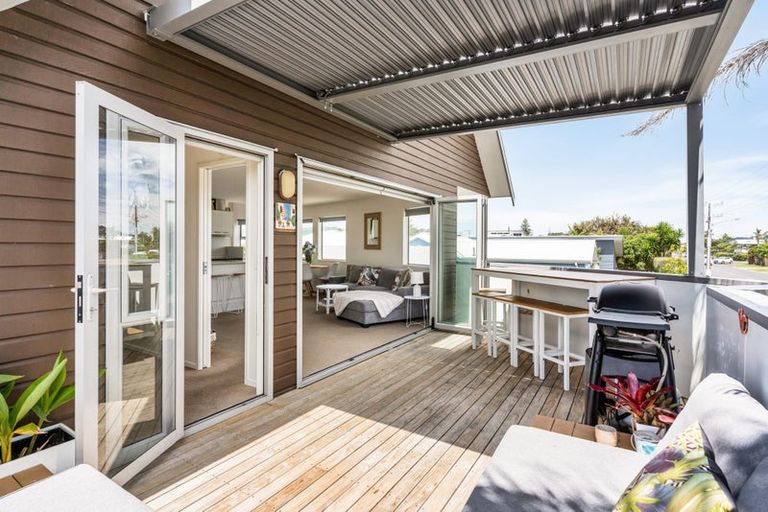 Photo of property in 306 Ocean Road, Whangamata, 3620