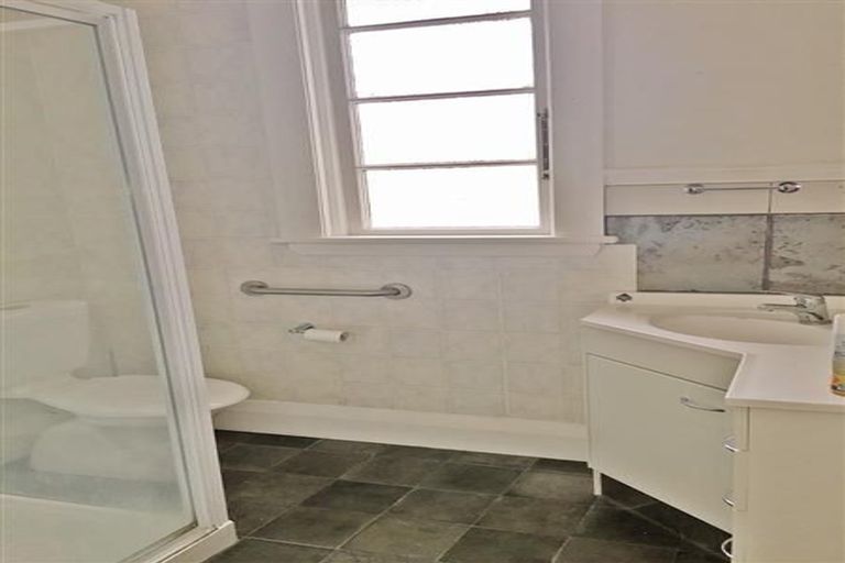 Photo of property in 94 Braeview Crescent, Maori Hill, Dunedin, 9010