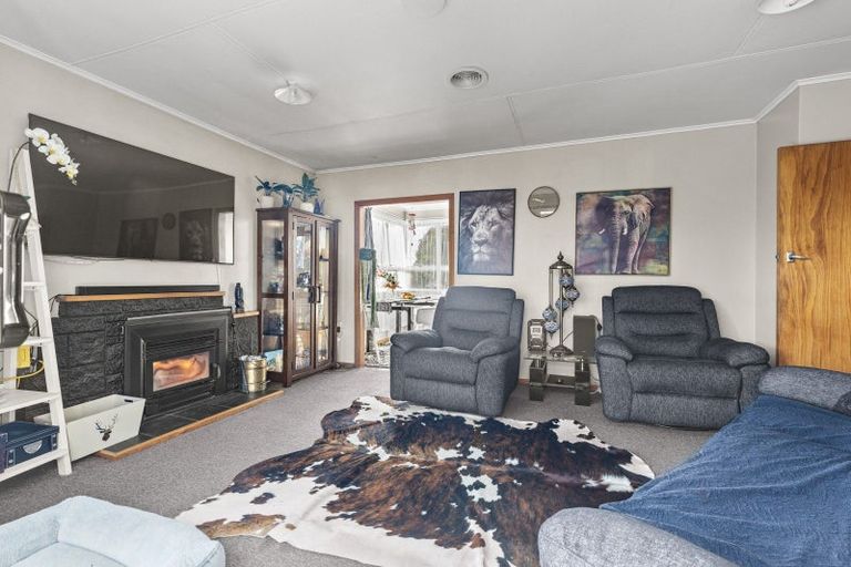 Photo of property in 7 Johnson Street, Bulls, 4818