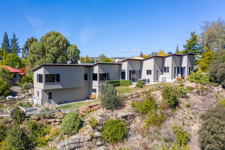 Photo of property in 10 Lanes Road, Bridge Hill, Alexandra, 9320