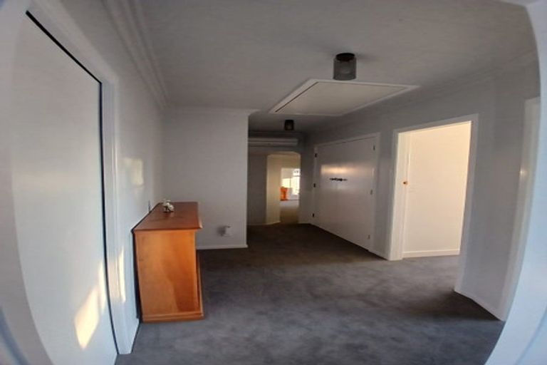 Photo of property in 7 Harlech Street, Levin, 5510