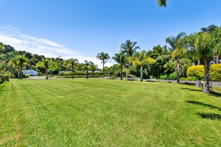 Photo of property in 2 Platinum Place, Matapouri, Whangarei, 0173