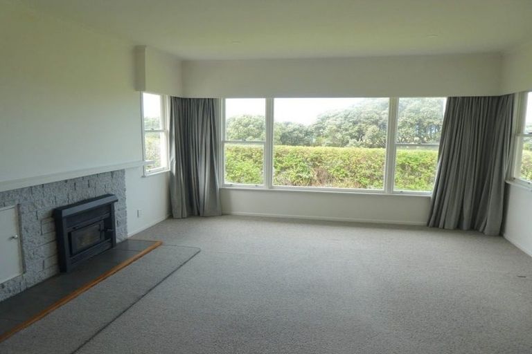 Photo of property in 44 Moana Road, Okitu, Gisborne, 4010