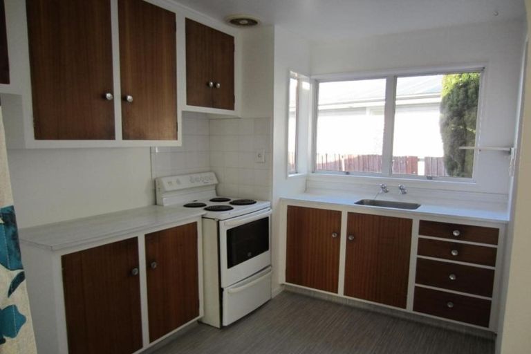 Photo of property in 2/59 Peverel Street, Riccarton, Christchurch, 8041