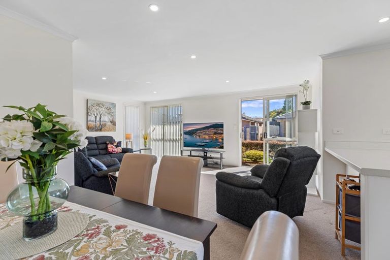 Photo of property in 8 Seashell Drive, Papamoa Beach, Papamoa, 3118