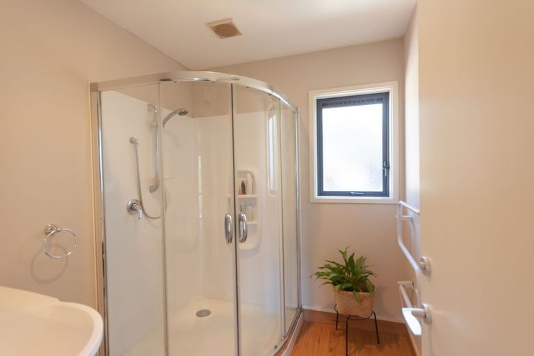 Photo of property in 17 Thomas Street, Palmerston, 9430