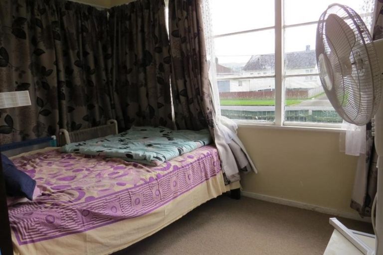 Photo of property in 18 Rata Street, Naenae, Lower Hutt, 5011