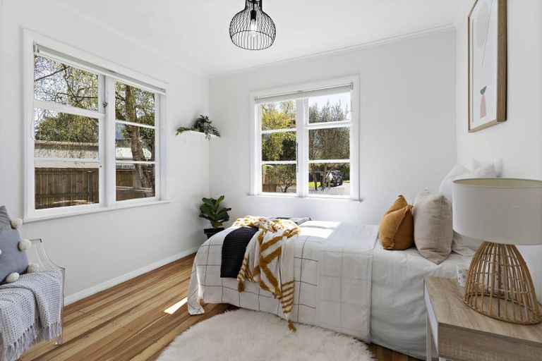 Photo of property in 9 Yule Grove, Greytown, 5712