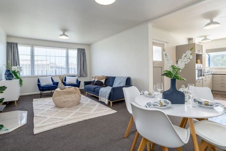 Photo of property in 436 High Street South, Carterton, 5713