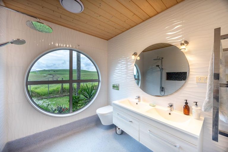 Photo of property in 11 Alcemene Lane, Baylys Beach, Dargaville, 0377
