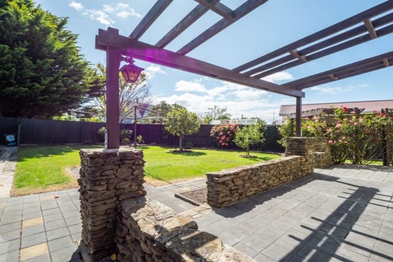 Photo of property in 15 Estuary Crescent, Fairfield, Dunedin, 9018