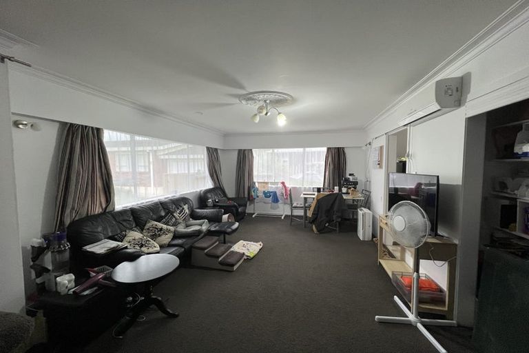 Photo of property in 50c Braid Road, St Andrews, Hamilton, 3200