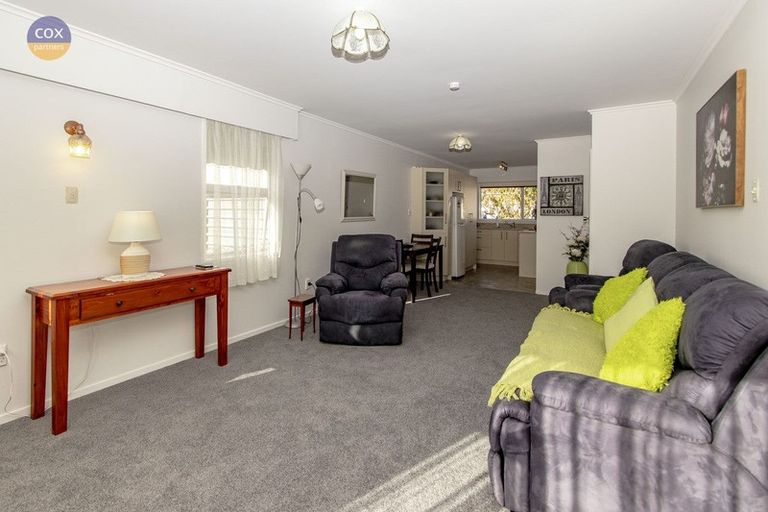 Photo of property in 2/120 Nelson Crescent, Napier South, Napier, 4110