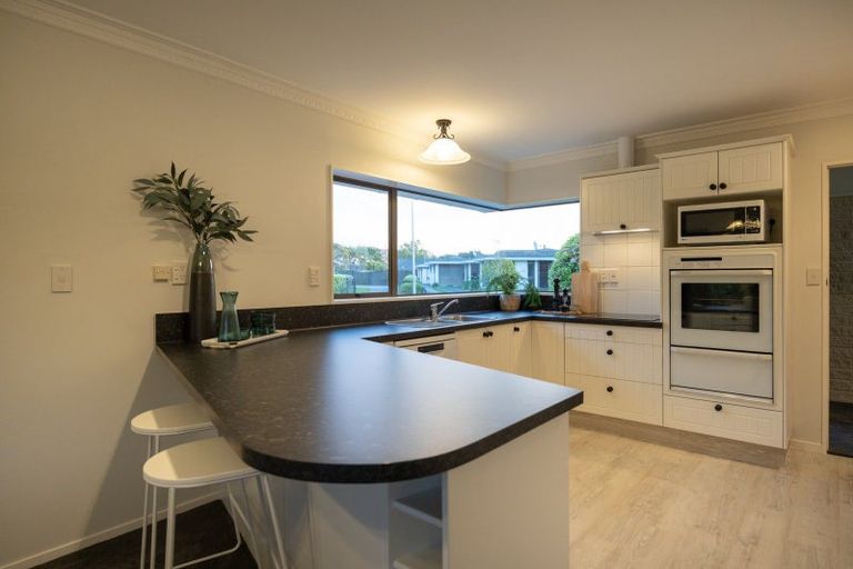 Photo of property in 20 Caulfield Place, Awapuni, Palmerston North, 4412