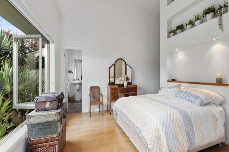 Photo of property in 59 Russell Road, Wainui, Silverdale, 0992