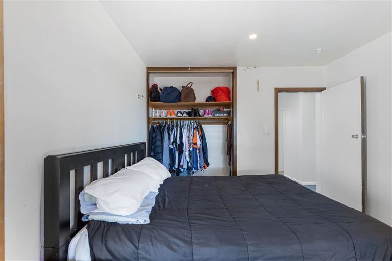 Photo of property in 112a Withells Road, Avonhead, Christchurch, 8042