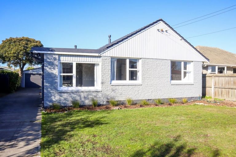 Photo of property in 38 Dunster Street, Burnside, Christchurch, 8053