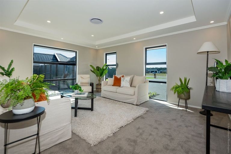 Photo of property in 5 Texel Crescent, West Melton, 7618