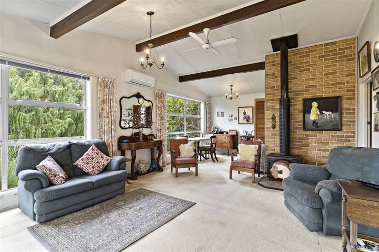 Photo of property in 11 Upper Plain Road, Masterton, 5810