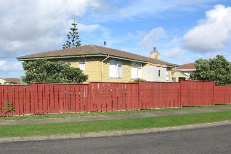 Photo of property in 7 Opapa Street, Titahi Bay, Porirua, 5022