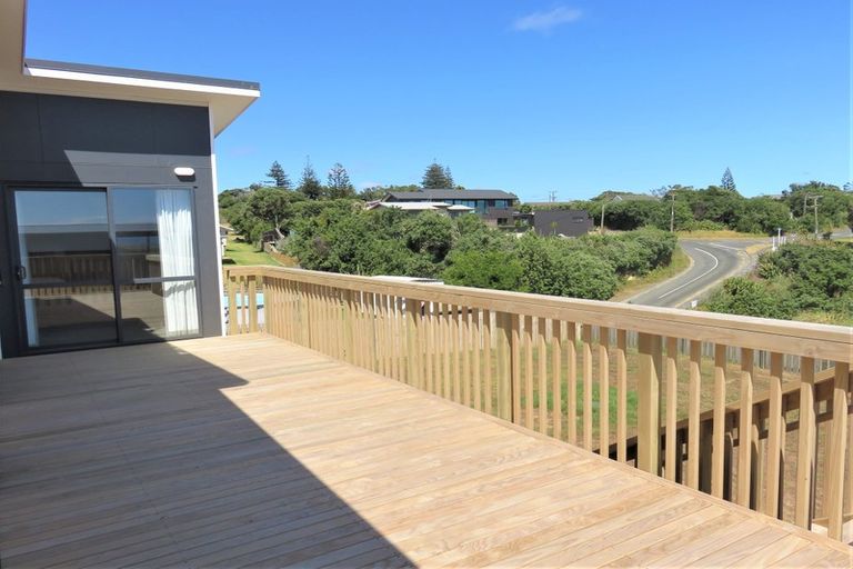 Photo of property in 33 Sunset Drive, Baylys Beach, Dargaville, 0377