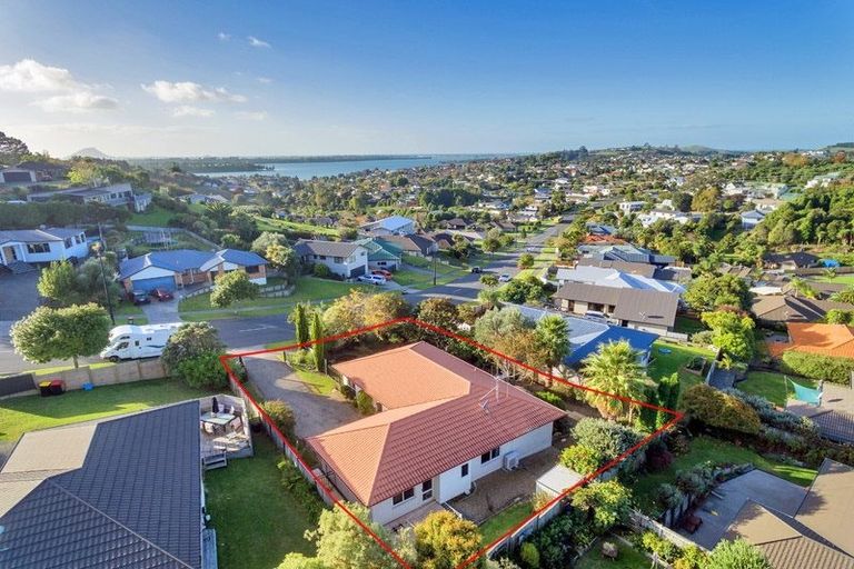 Photo of property in 86 Osprey Drive, Welcome Bay, Tauranga, 3112