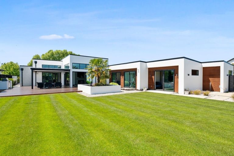 Photo of property in 128 Tosswill Road, Prebbleton, 7604