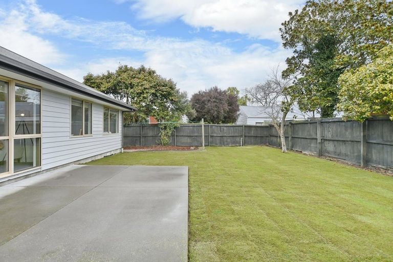 Photo of property in 95 Gayhurst Road, Dallington, Christchurch, 8061