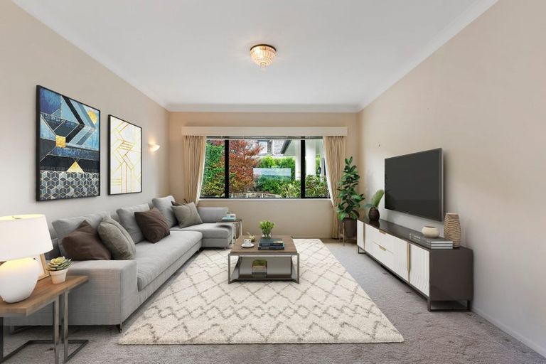 Photo of property in 220 Sandspit Road, Shelly Park, Auckland, 2014