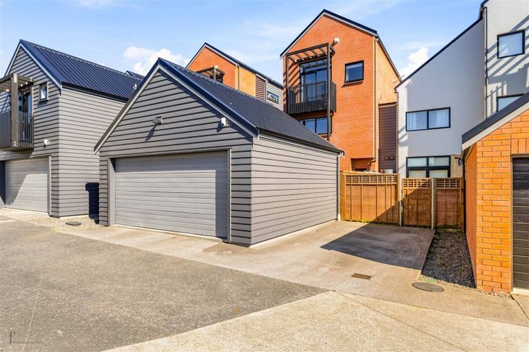 Photo of property in 145 Hobsonville Point Road, Hobsonville, Auckland, 0616