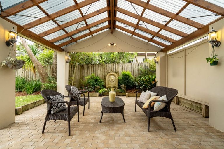 Photo of property in 27 Kinleith Way, Albany, Auckland, 0632