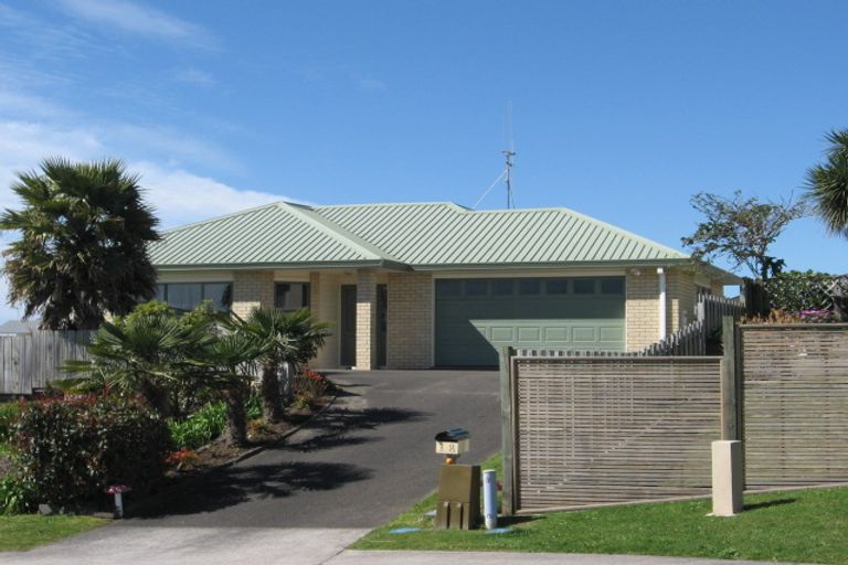 Photo of property in 18 Vanderbilt Place, Welcome Bay, Tauranga, 3112